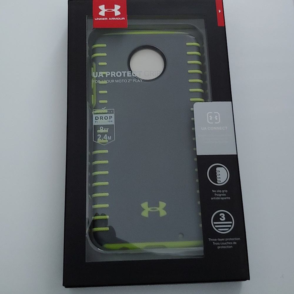 Under Amour Moto z2 Case